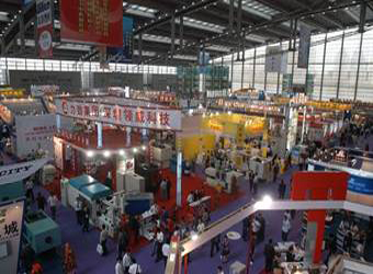 新阳机械现场展出新品