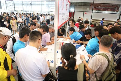 “第十三届广州国际广告标识展”抢攻上海滩2